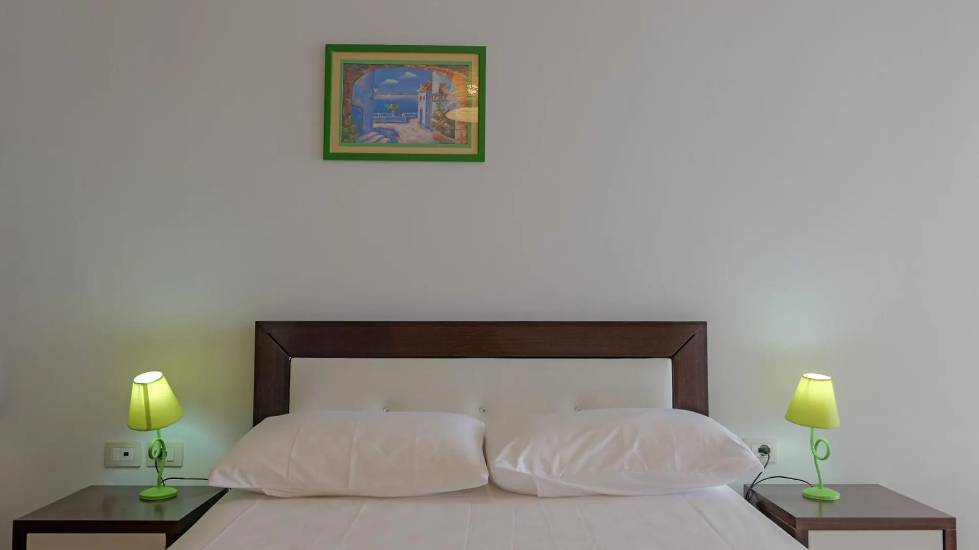 Marin Bougainville Apartament Sarande